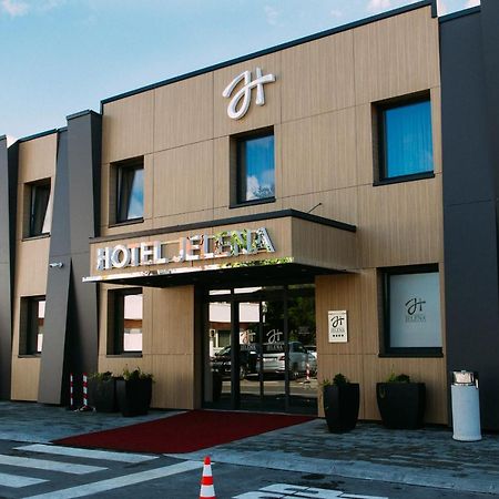 Hotel Jelena Banja Luka Extérieur photo