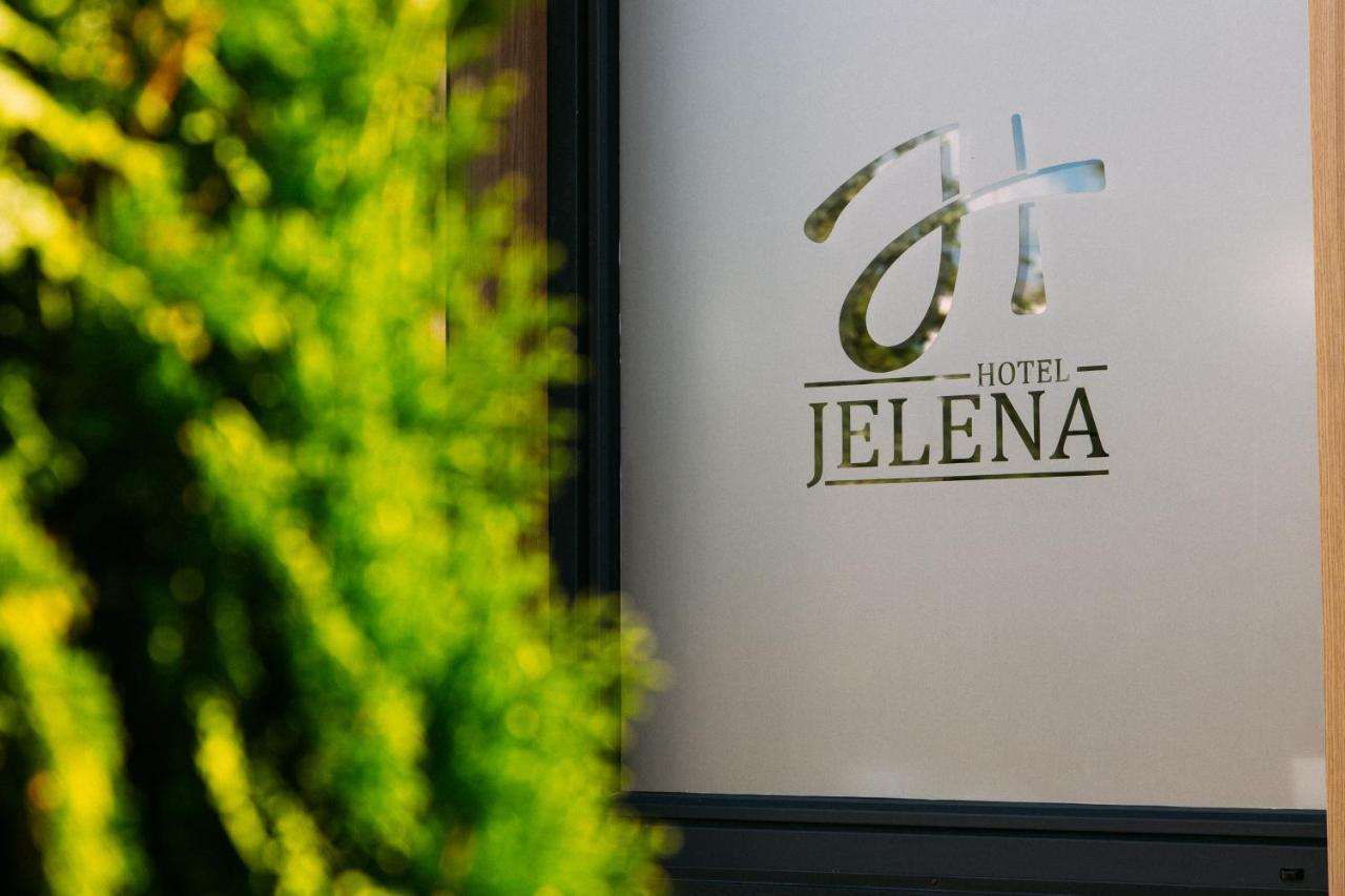 Hotel Jelena Banja Luka Extérieur photo