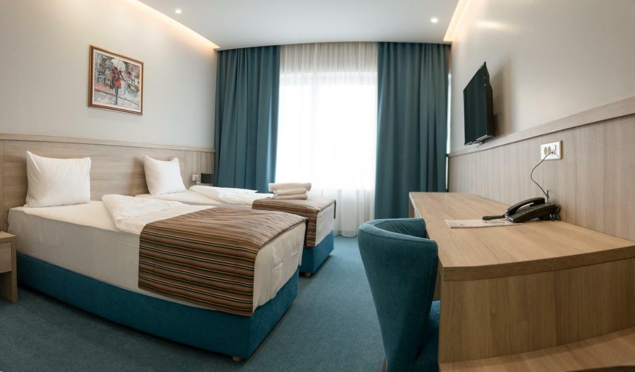 Hotel Jelena Banja Luka Extérieur photo